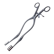 Beckman Retractor, 4 x 4 Prongs, Sharp, Hinged Blades, 19mm Deep x 25mm Height (3/4" x 1") Blades, Maximum Opening 6-7/16" (164mm), Hinged Arm Length 3-1/2" (89mm), Overall Length 12-1/4" (311mm) 