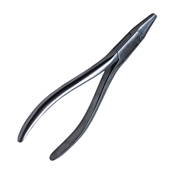 Flat Nose Pliers Serrated Jaws 5mm Tip Overall Length 5 1/2" ( 