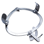 OSullivan-OConnor Abdominal Retractor With 2 Center Blades 1 3/4" (4.4cm) & 2 3/4" (7cm) And 2 Solid Blades 2 3/4" (7cm) Deep  